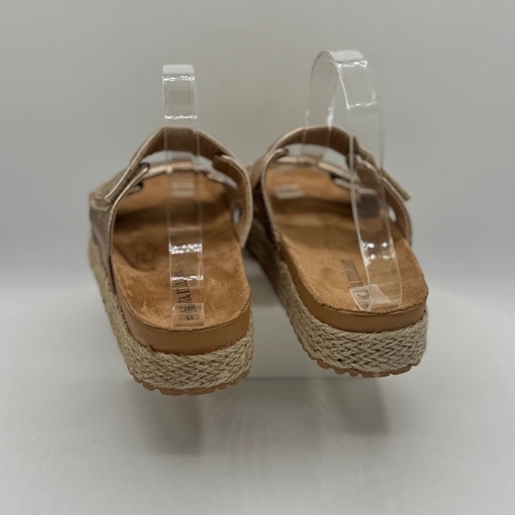 NEW Olivia Miller Palm Cove‎ Women's Sandals in Rose Gold Size 8 - Picture 8 of 10